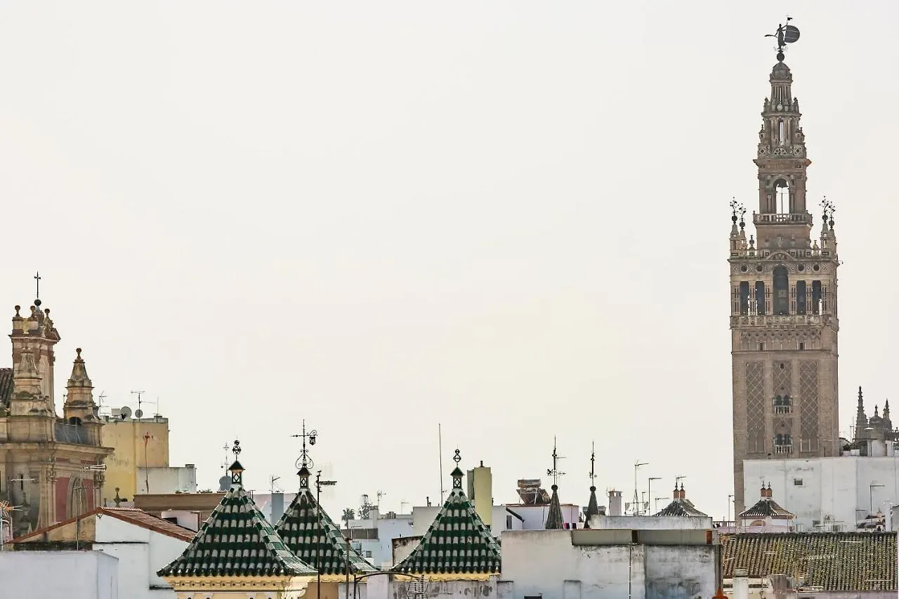 Aparthotel Aquitania Home Suites Siviglia