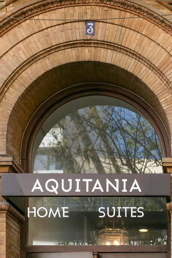 Aquitania Home Suites Sevilla Spanje