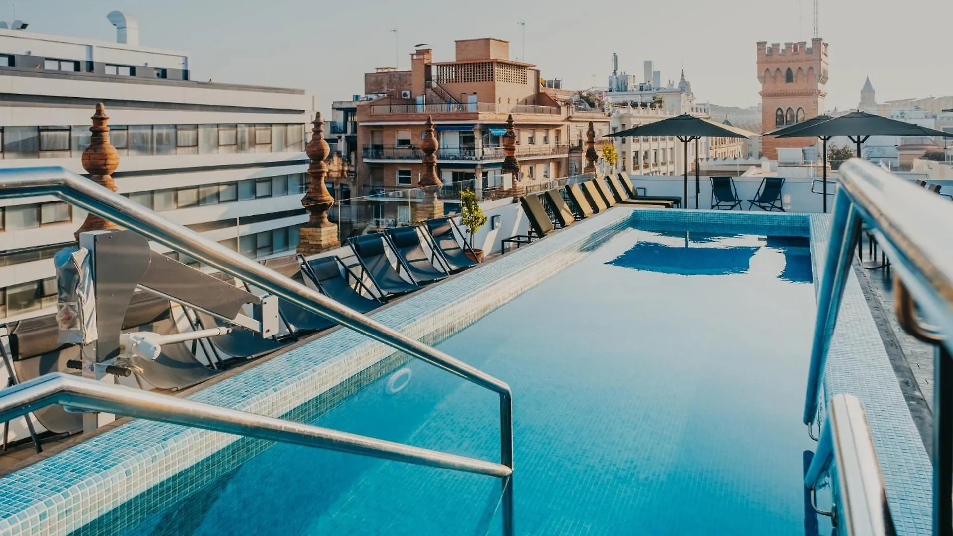 Aquitania Home Suites Sevilla 3*,  Spanje
