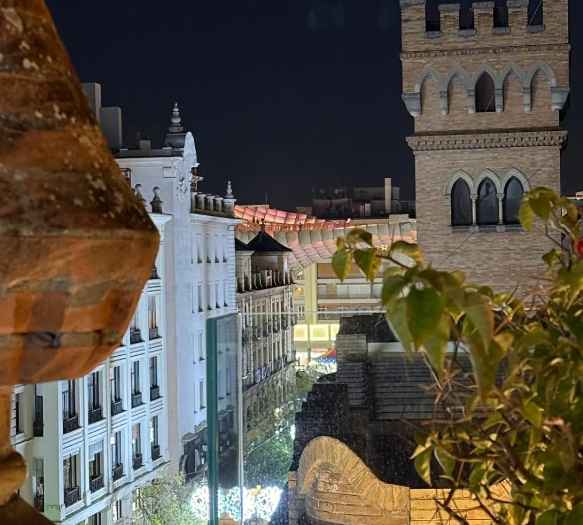 Aquitania Home Suites Sevilla Aparthotel